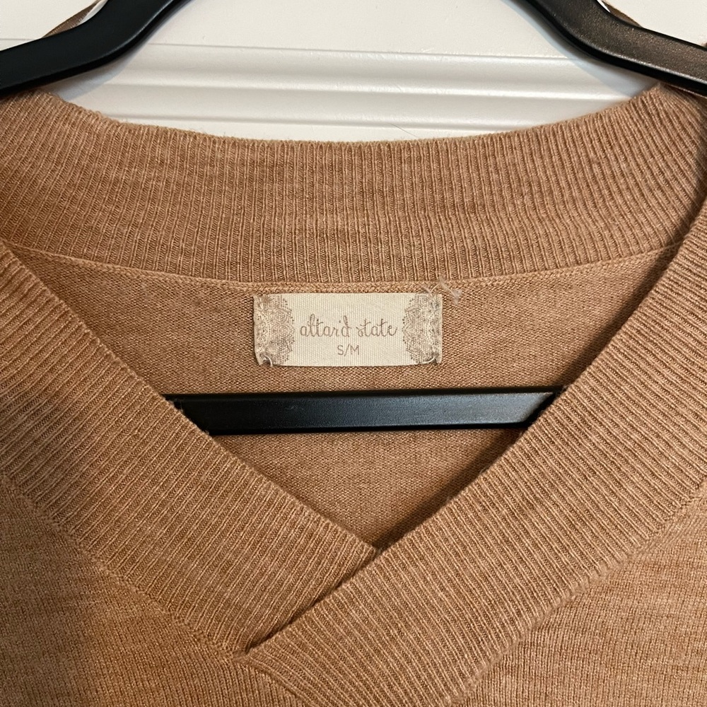 Sweater - Picture 3 of 3